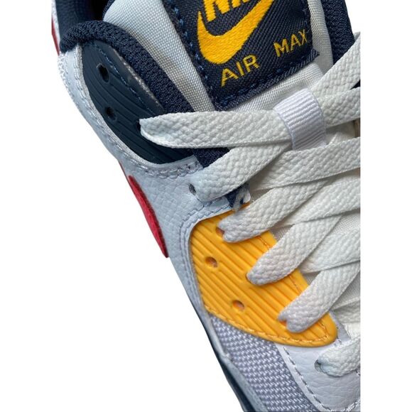 NIB Nike Unisex US 9 Air Max 90 HF4860-100 Round Toe Lace Up Sneaker Shoes - Picture 8 of 14